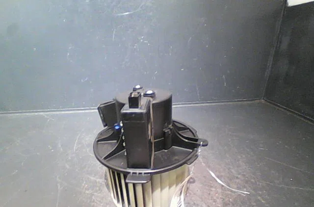 Moteur ventilateur chauffage PEUGEOT 307 Phase 1 04-2001--06-2005 occasion