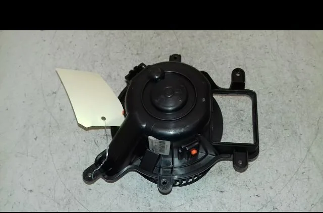 Moteur ventilateur chauffage Peugeot 5008 (0U_, 0E_) 1.6 16v (2009-2017) occasion