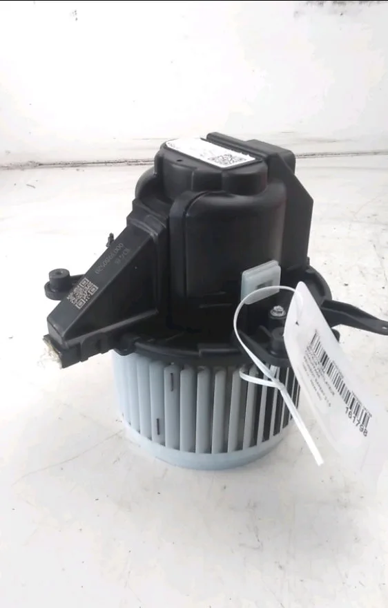 Moteur ventilateur chauffage Peugeot EXPERT Camionnette (V_) 1.5 bluehdi 100 (2018) occasion