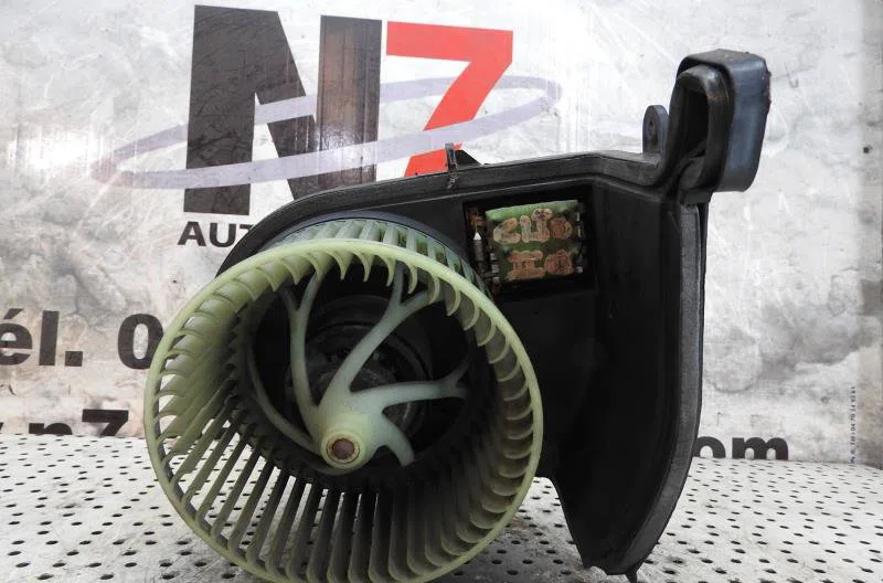 Moteur ventilateur chauffage RENAULT CLIO 2 PHASE 1 occasion
