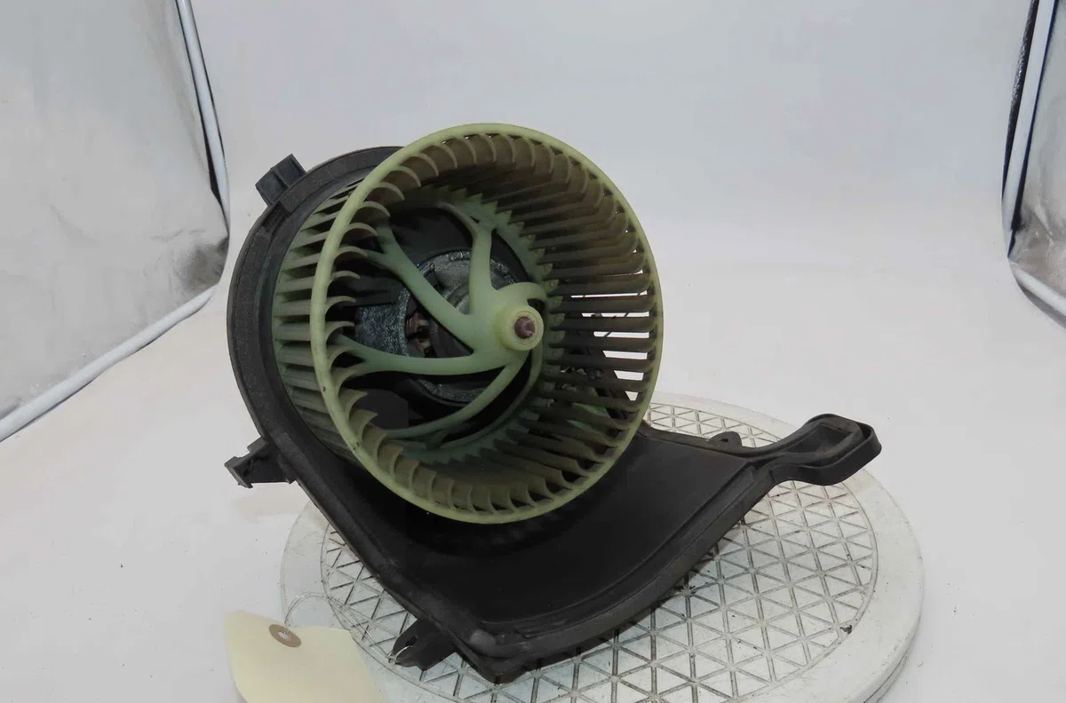 Moteur ventilateur chauffage RENAULT CLIO II occasion