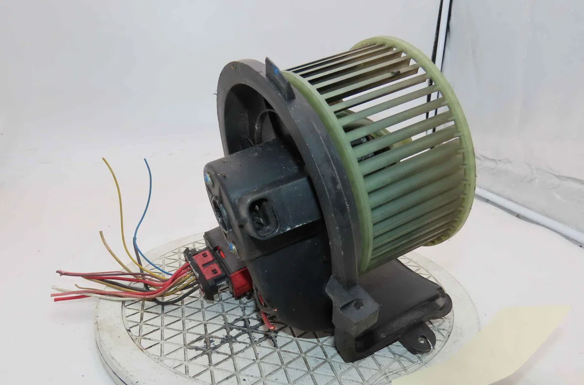 Moteur ventilateur chauffage RENAULT CLIO II occasion