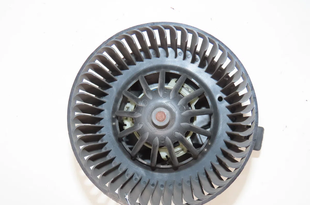 Moteur ventilateur chauffage Renault CLIO III (BR0-1, CR0-1) 1.5 dci (c-br0g, c-br1g) (2005-2012) 5 portes occasion