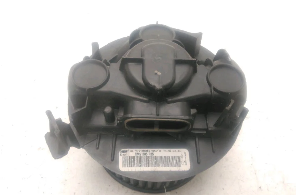 Moteur ventilateur chauffage Renault CLIO III Grandtour (KR0-1_) 1.5 dci (kr0f) (2007-2012) 5 portes occasion