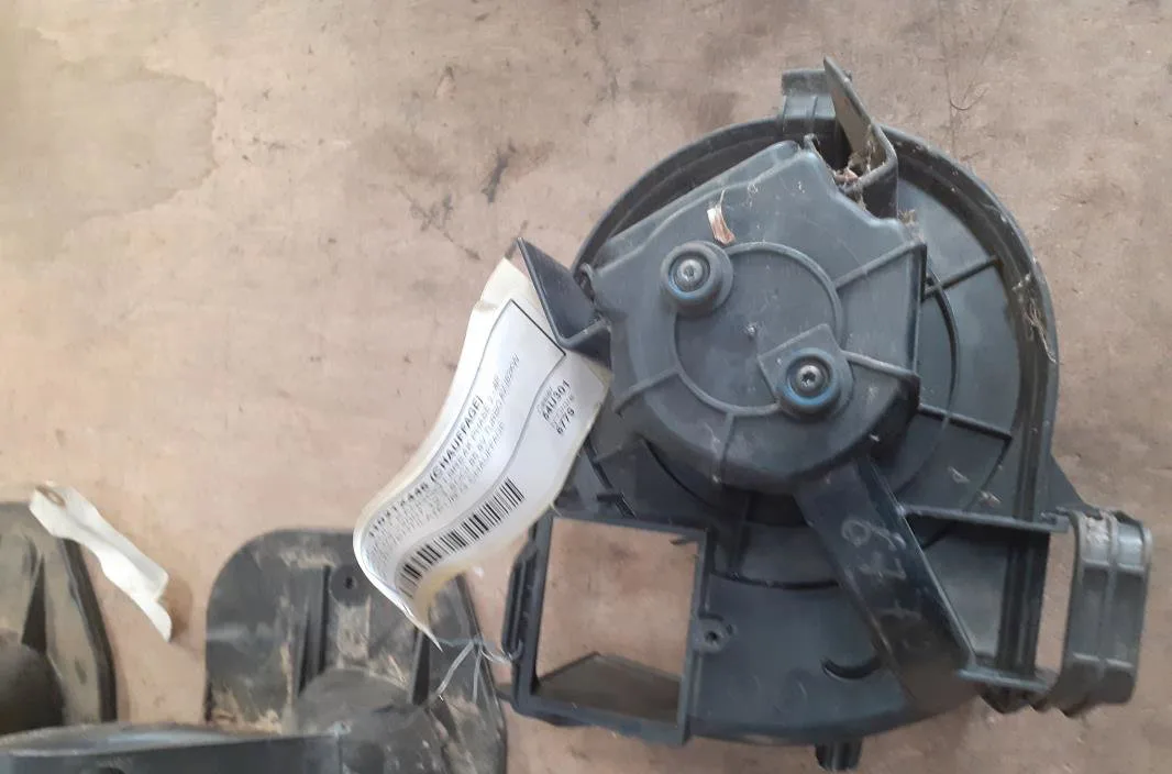 Moteur ventilateur chauffage Renault KANGOO (KC0-1_) 1.5 dci (2003) occasion