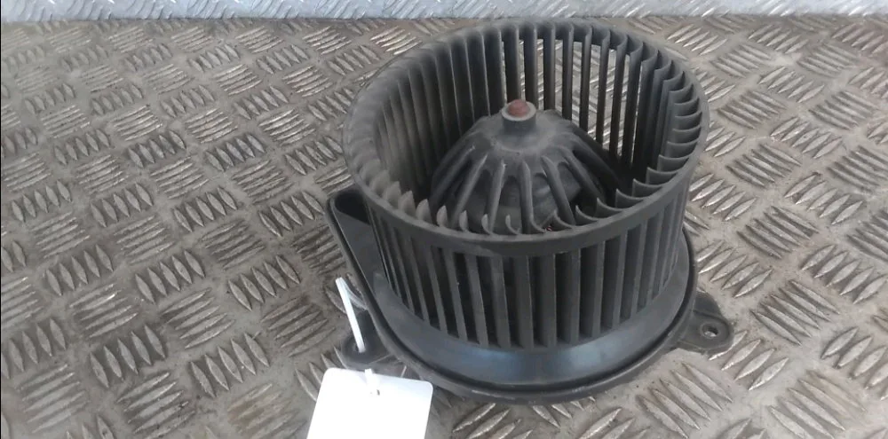 Moteur ventilateur chauffage Renault TRAFIC II Camionnette (FL) 2.0 dci 90 (fl0h) (2006) occasion