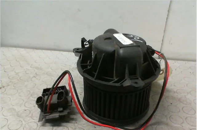 Moteur ventilateur chauffage RENAULT TRAFIC II Phase 2 08-2006 2.0 DCI 16v 115ch occasion
