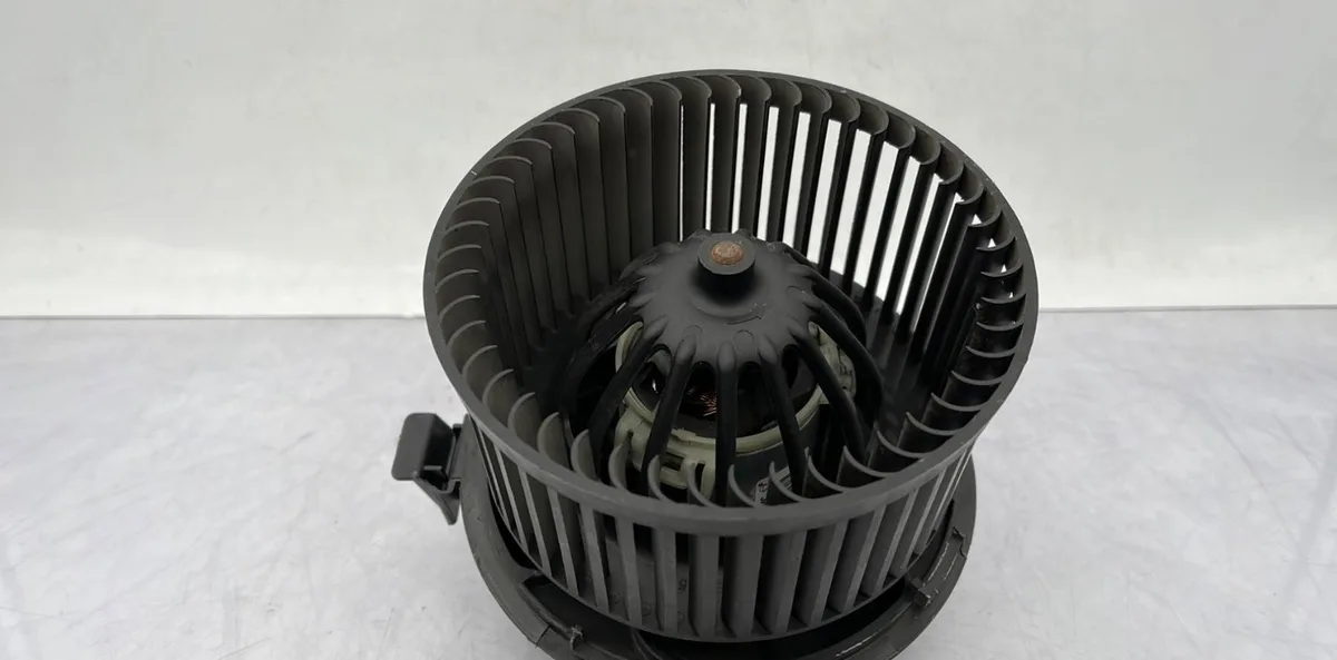 Moteur ventilateur chauffage RENAULT TWINGO 2 PHASE 1 occasion