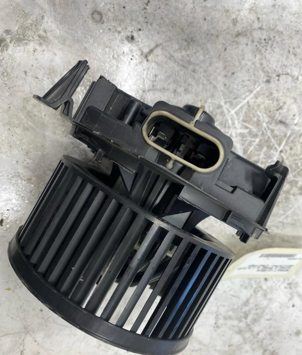 Moteur ventilateur chauffage RENAULT TWINGO 2 PHASE 2 occasion