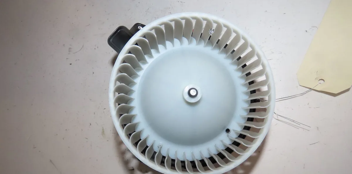 Moteur ventilateur chauffage Seat ARONA (KJ7, KJP) 1.0 tsi (2017) occasion