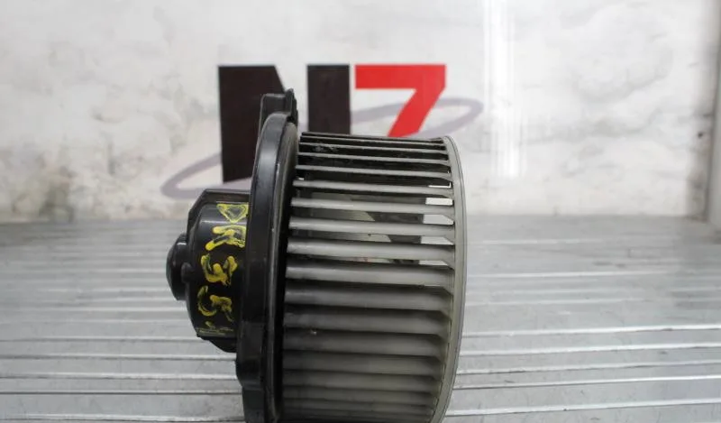 Moteur ventilateur chauffage TOYOTA AVENSIS 1 PHASE 2 occasion
