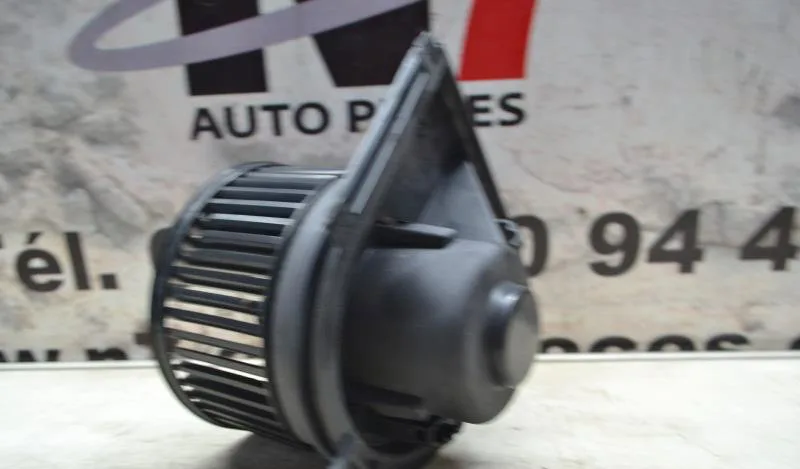 Moteur ventilateur chauffage VOLKSWAGEN BORA BREAK occasion
