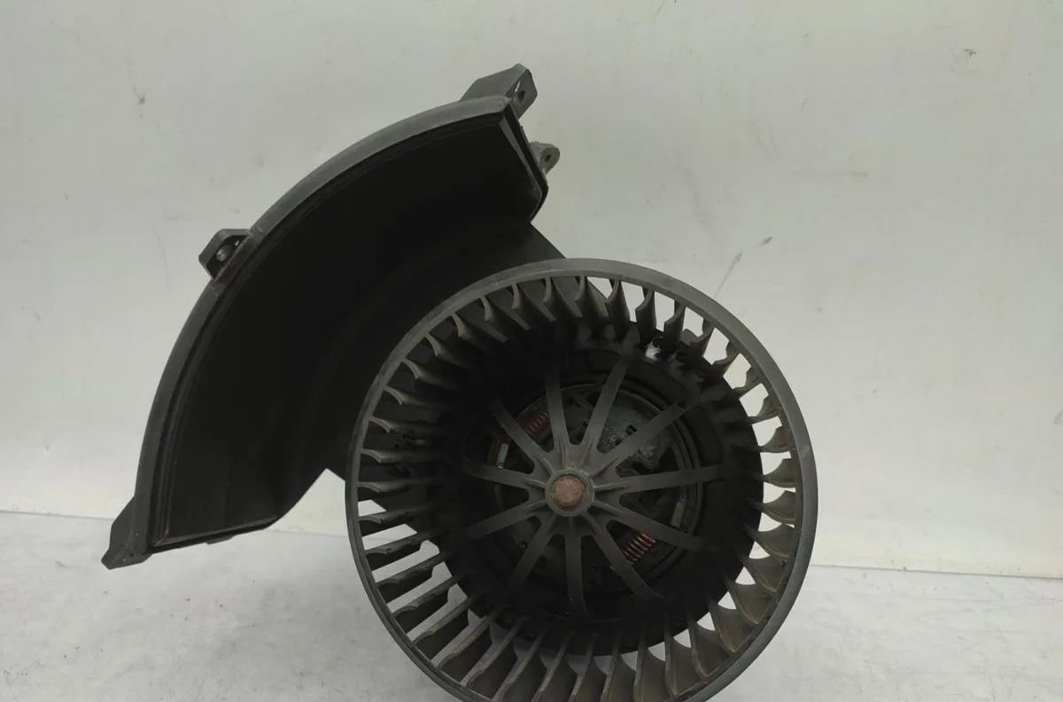 Moteur ventilateur chauffage VOLKSWAGEN TRANSPORTER 5 PHASE 1 occasion