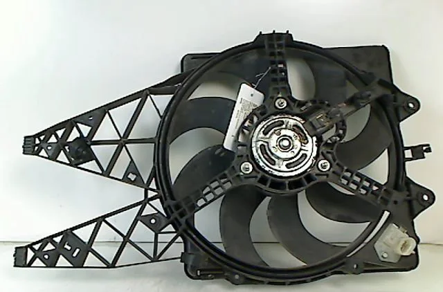 Moteur ventilateur radiateur FIAT PUNTO 2009 occasion