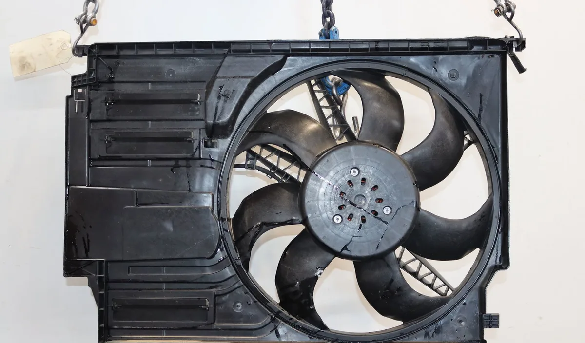 Moteur ventilateur radiateur Mini MINI CLUBMAN (F54) Cooper (2014) occasion