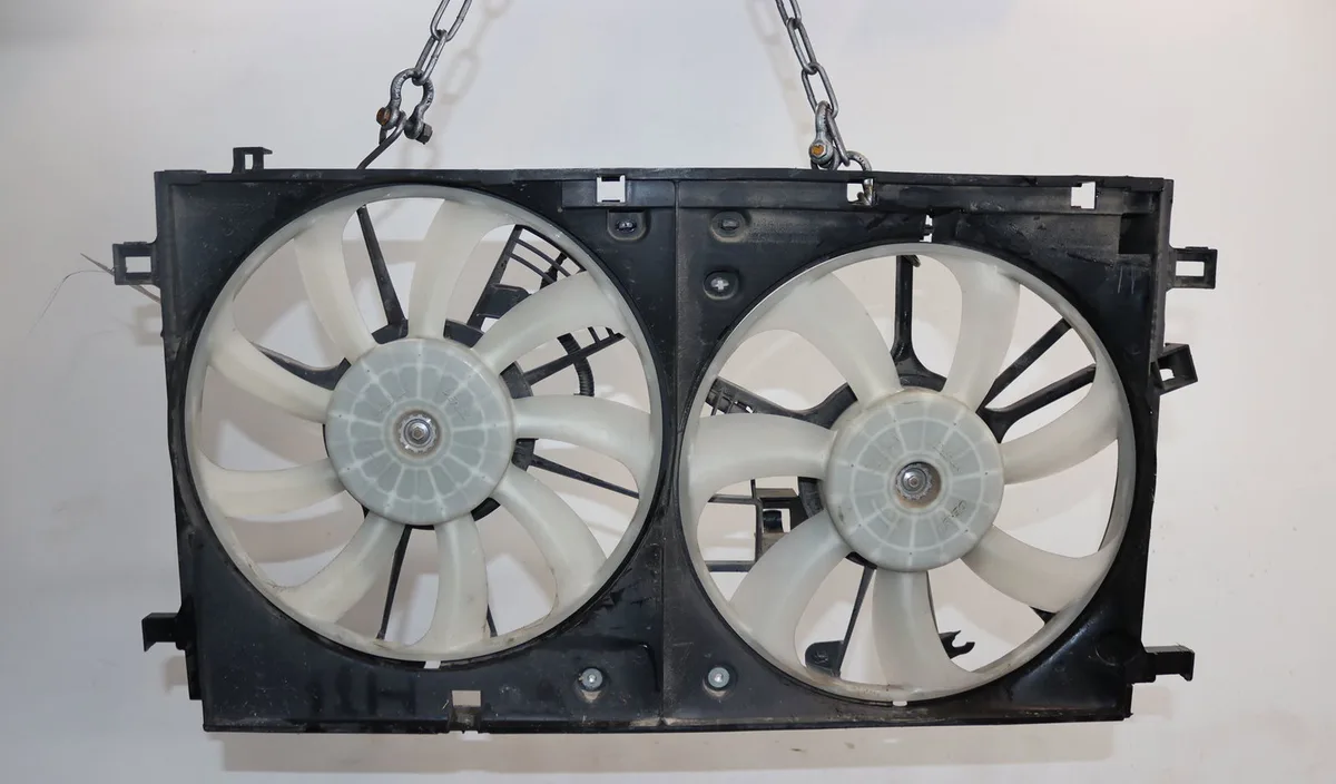 Moteur ventilateur radiateur Toyota C-HR (_X1_) 1.8 hybrid (zyx10_, zyx11_) (2016) occasion