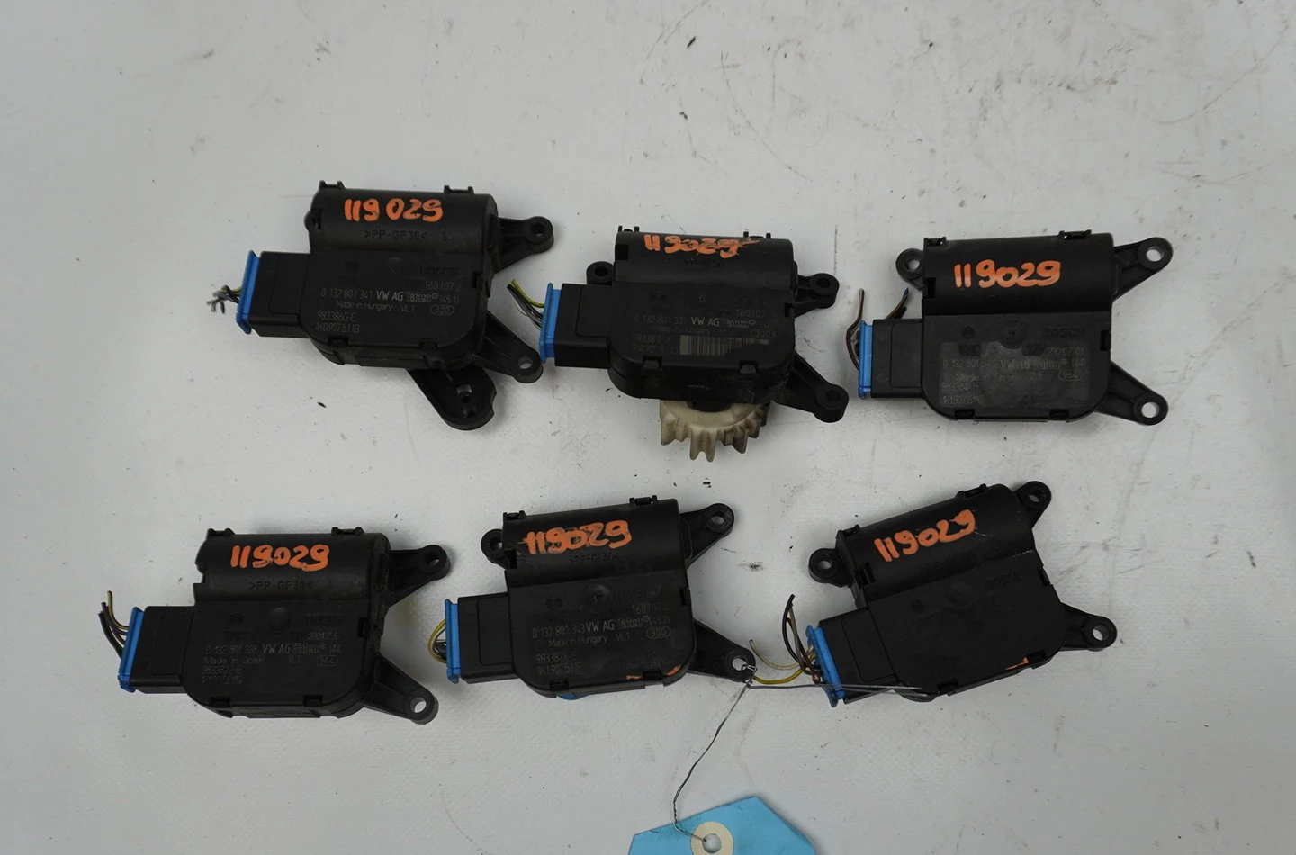 Moteur volet de chauffage Audi TT (8J3) 2.0 tfsi (2006-2010) occasion