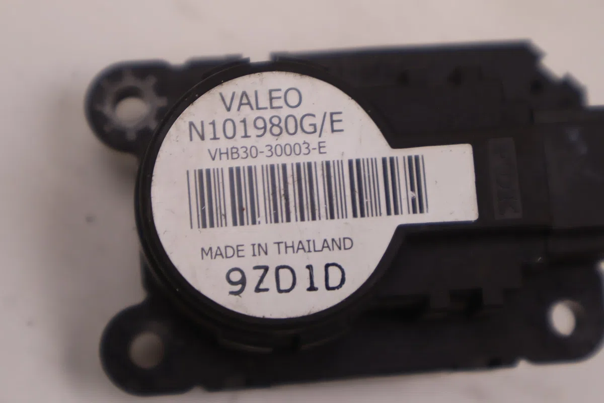 Moteur volet de chauffage Renault MEGANE III Coupé (DZ0-1_) 2.0 tce (dz1n) (2009) occasion
