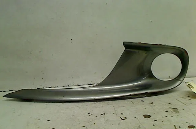 Obturateur phare additionnel g pare-choc av Renault MEGANE III 3-5 portes (BZ0-1_, B3_) 1.5 dci (bz09, bz0d, bz1w, bz29,