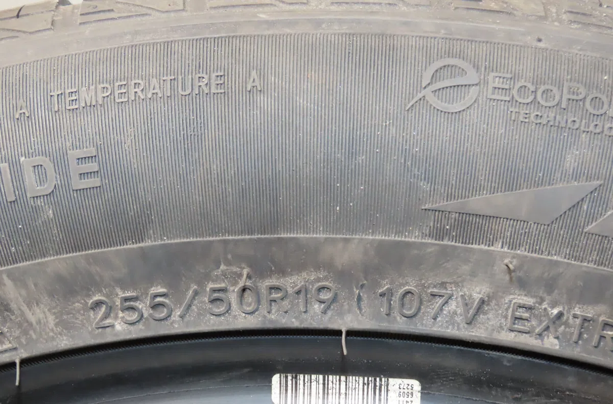 Paire de pneus Bmw X6 (E71, E72) Xdrive 30 d (2010-2014) occasion