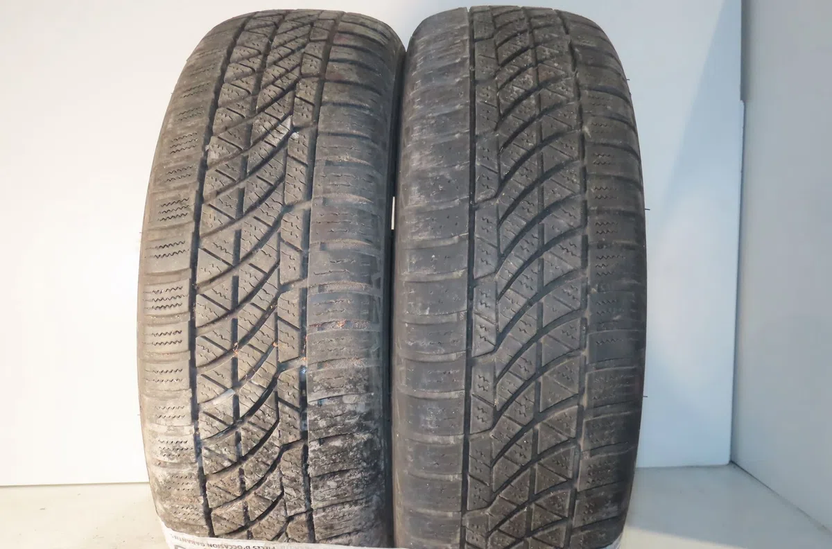 Paire de pneus Opel CORSA D (S07) 1.4 (l08, l68) (2006-2014) 3 portes occasion