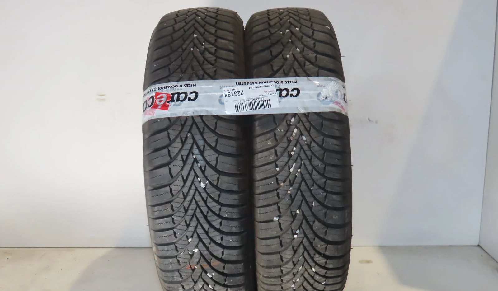 Paire de pneus Peugeot 206 3-5 portes (2A-C) 1.4 i (1998-2012) 3 portes occasion