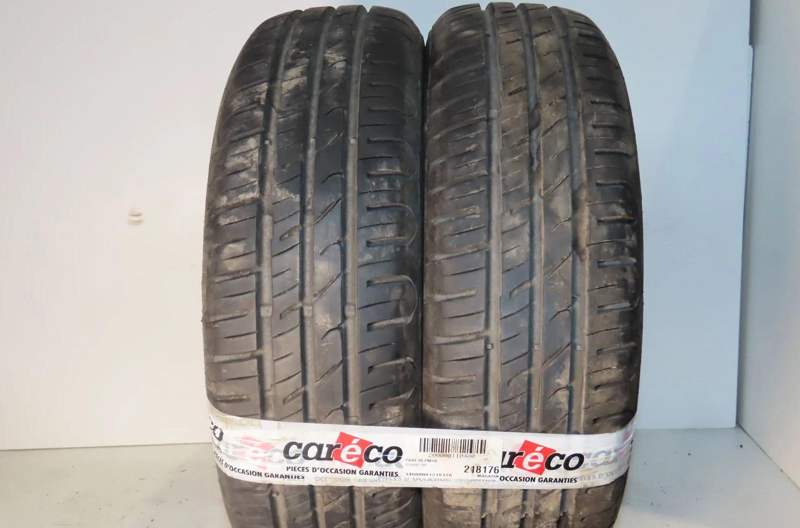 Paire de pneus Peugeot 208 I (CA_, CC_) 1.2 vti 82 (2012) occasion