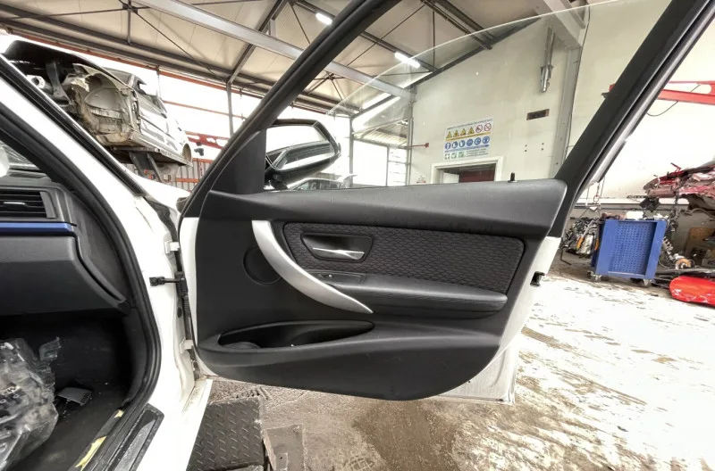 Panneau de porte avant droit pour BMW SERIE 3 F31 TOURING PHASE 1 BREAK