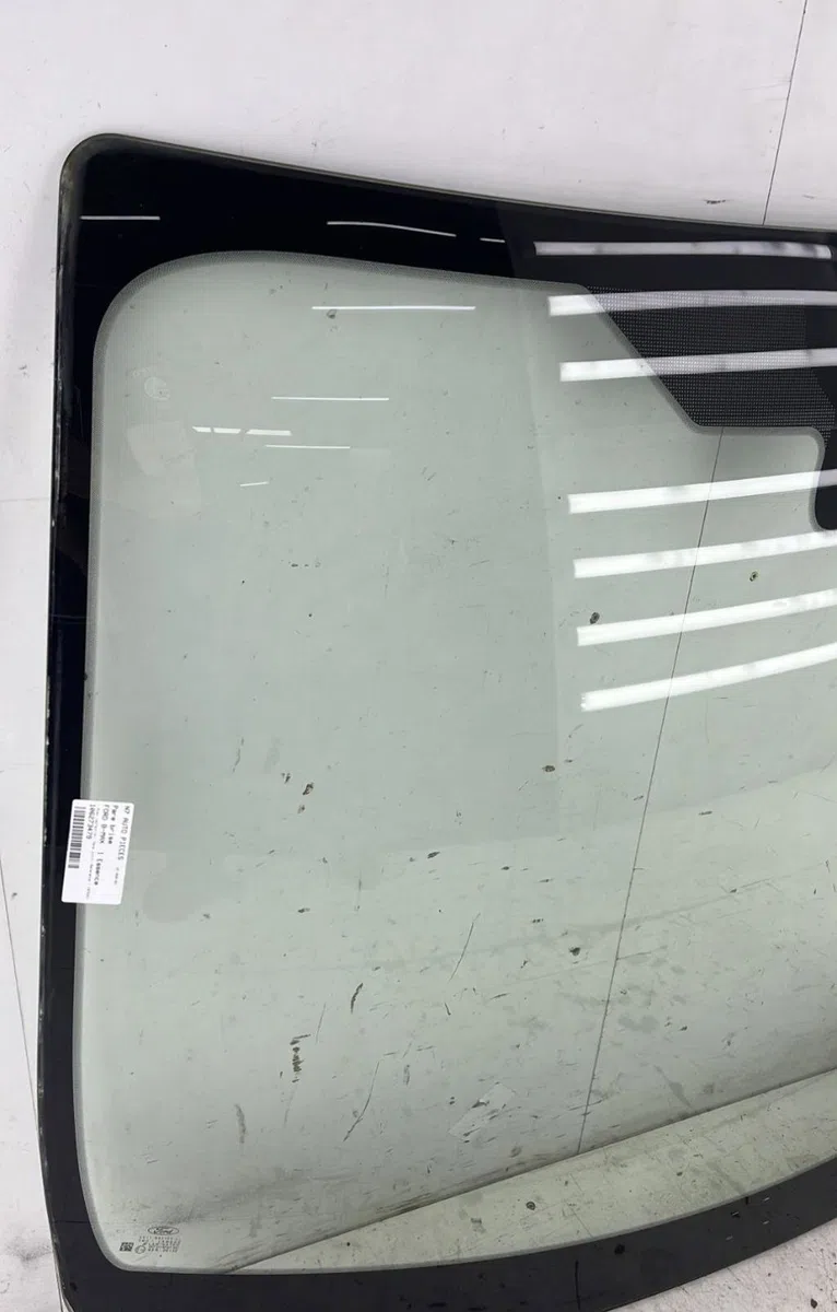 Pare-brise FORD B-MAX occasion