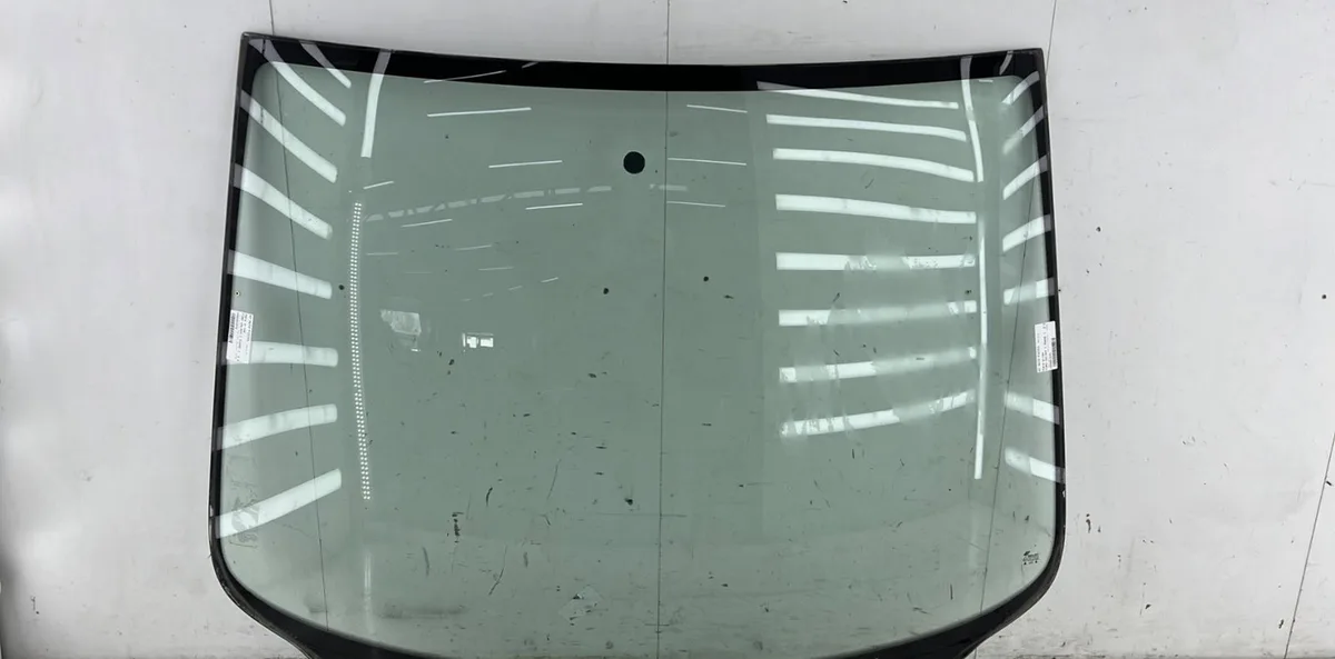 Pare-brise FORD GALAXY 1 PHASE 1 occasion