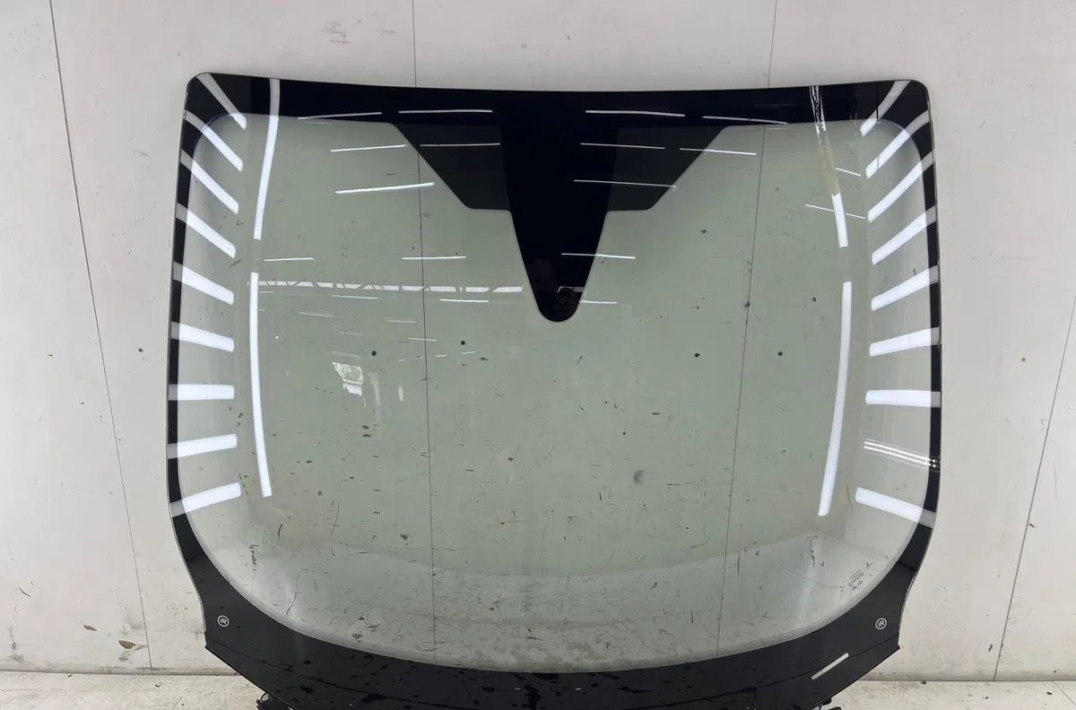 Pare-brise FORD GRAND C-MAX 2 PHASE 1 occasion