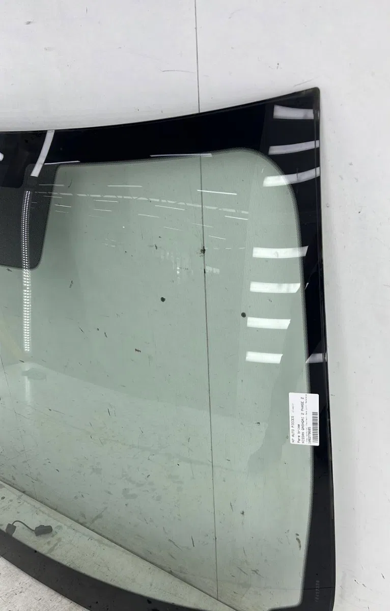 Pare-brise NISSAN QASHQAI 2 PHASE 2 occasion
