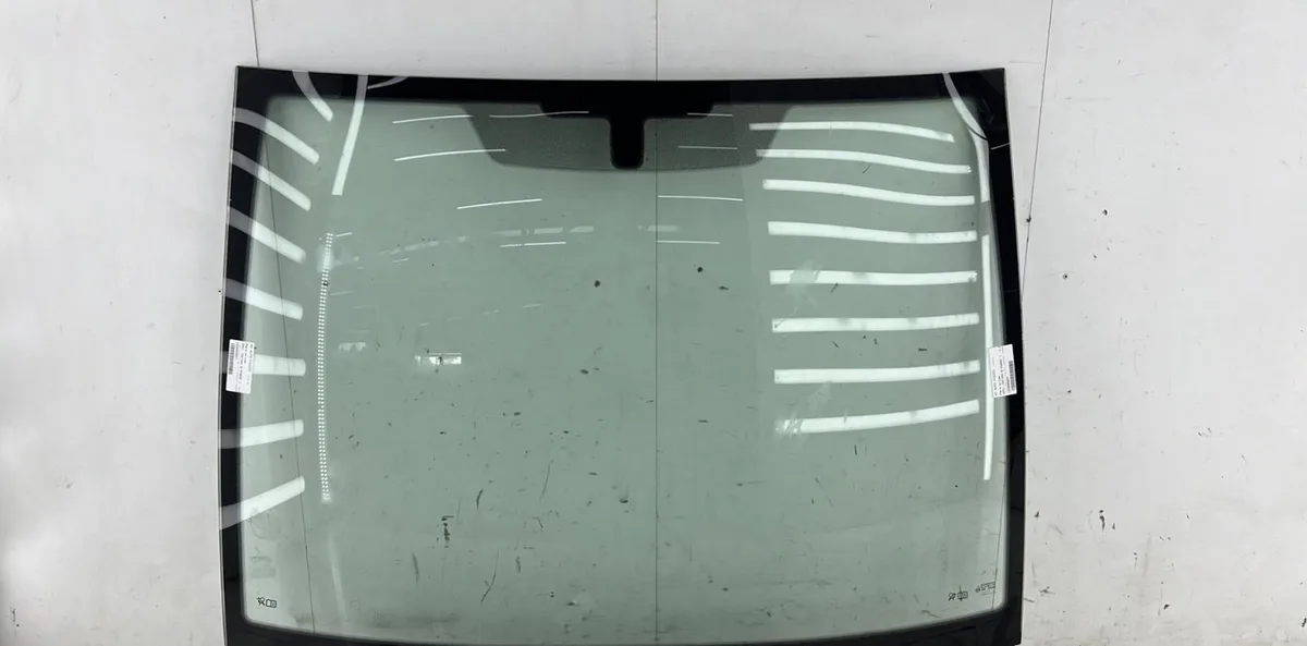 Pare-brise OPEL ZAFIRA B PHASE 1 occasion