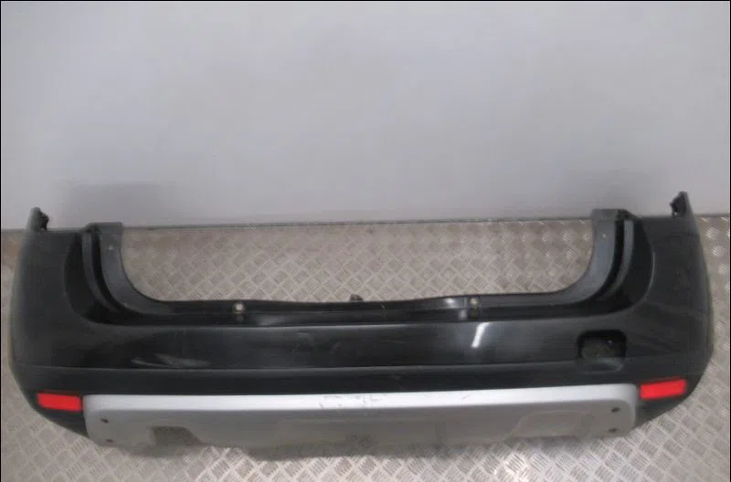 Pare-choc arrière Dacia DUSTER (HS_) 1.5 dci (hsmc) (2010-2018) occasion
