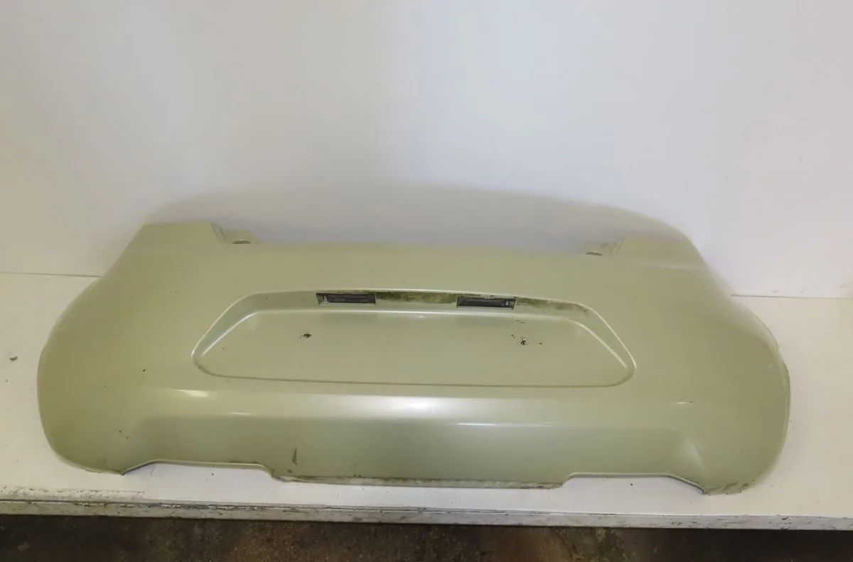 Pare-choc arrière Ford KA (RU8) 1.3 tdci (2008-2016) occasion