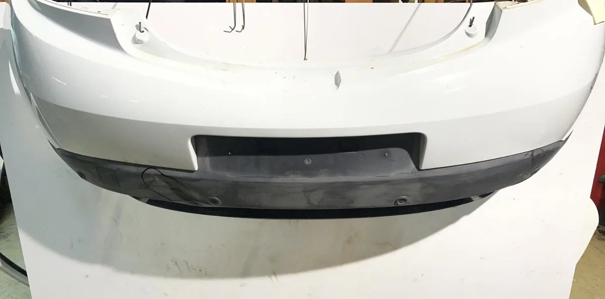 Pare-choc arrière Renault MEGANE III Coupé (DZ0-1_) 1.5 dci (dz09, dz0d, dz1f, dz1g, dz14, dz29) (2009-2015) 3 portes oc