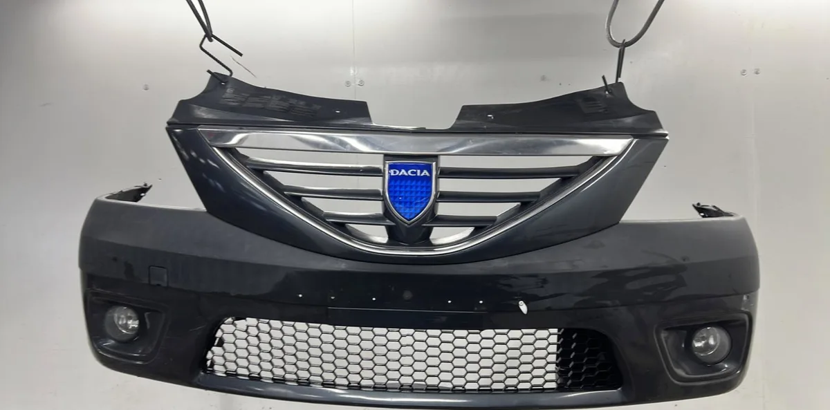Pare-choc avant DACIA LOGAN MCV 1 PHASE 1 BREAK occasion