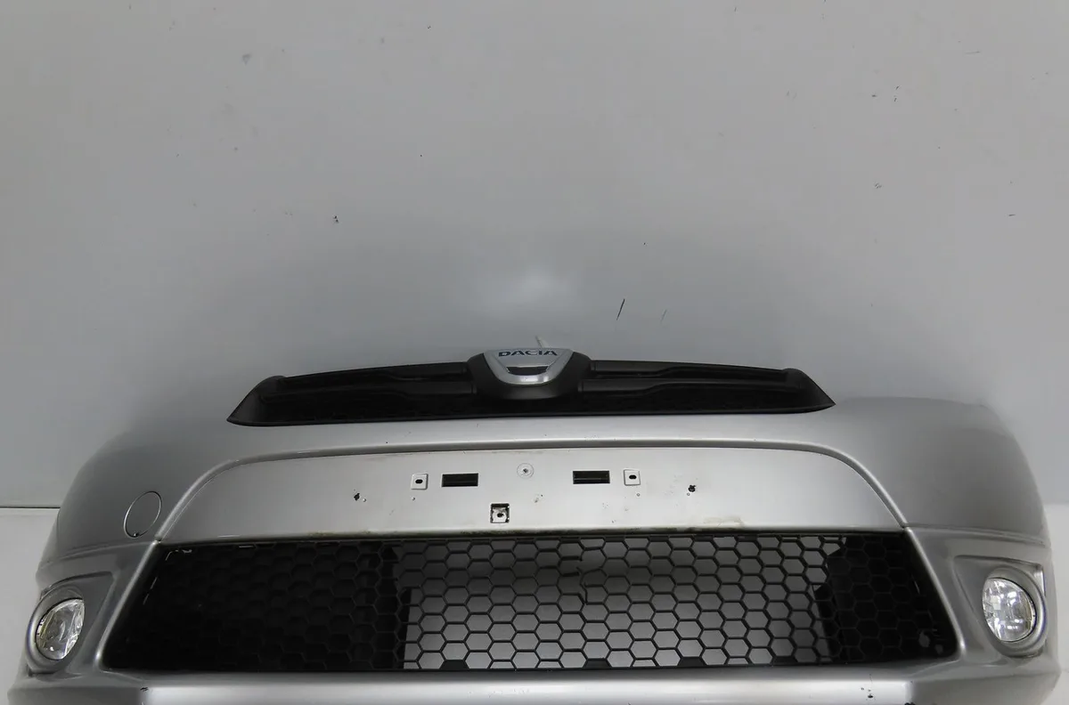 Pare-choc avant Dacia SANDERO II 1.2 lpg (2012) occasion