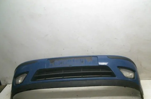 Pare-choc avant Ford FOCUS I A trois volumes (DFW) 1.8 turbo di - tddi (1999-2004) occasion