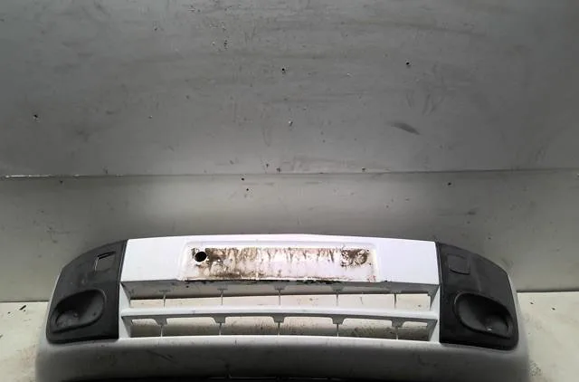 Pare-choc avant Ford TOURNEO CONNECT 1.8 tdci (2002-2013) occasion