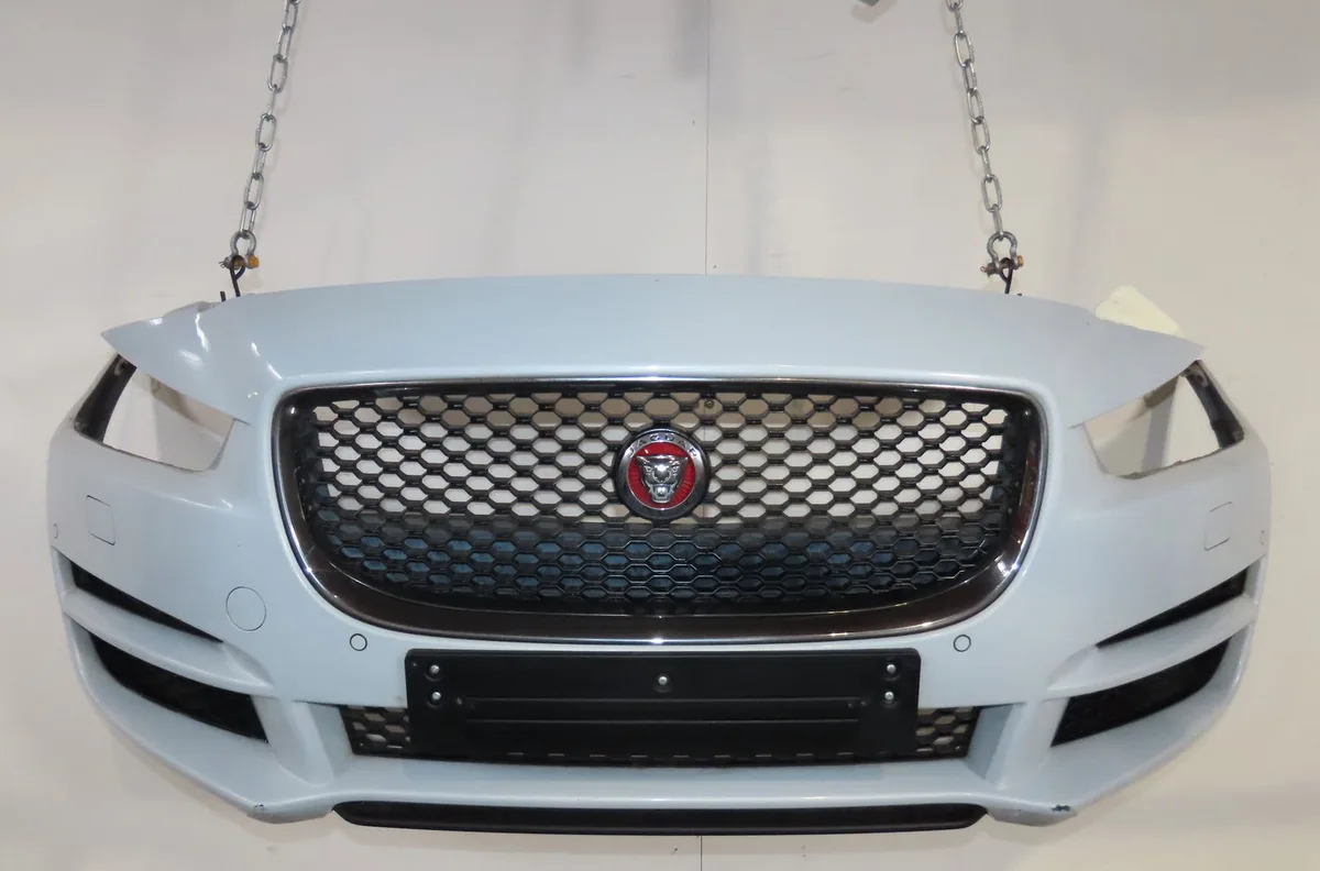 Pare-choc avant Jaguar XE (X760) 2.0 d (2015) occasion