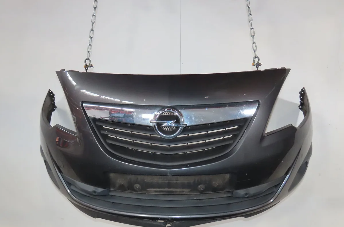 Pare-choc avant Opel MERIVA B Monospace (S10) 1.3 cdti (75) (2010-2013) occasion