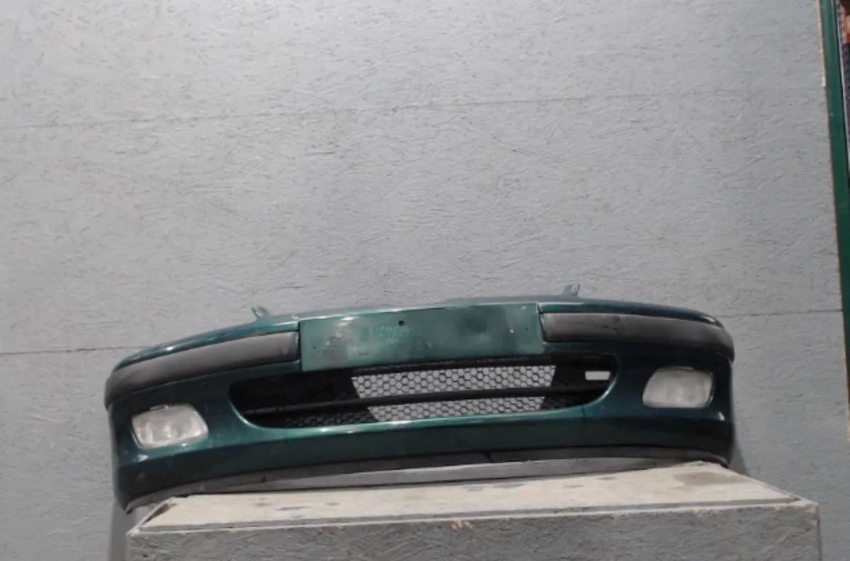 Pare-choc avant PEUGEOT 106 106 PHASE 2 occasion