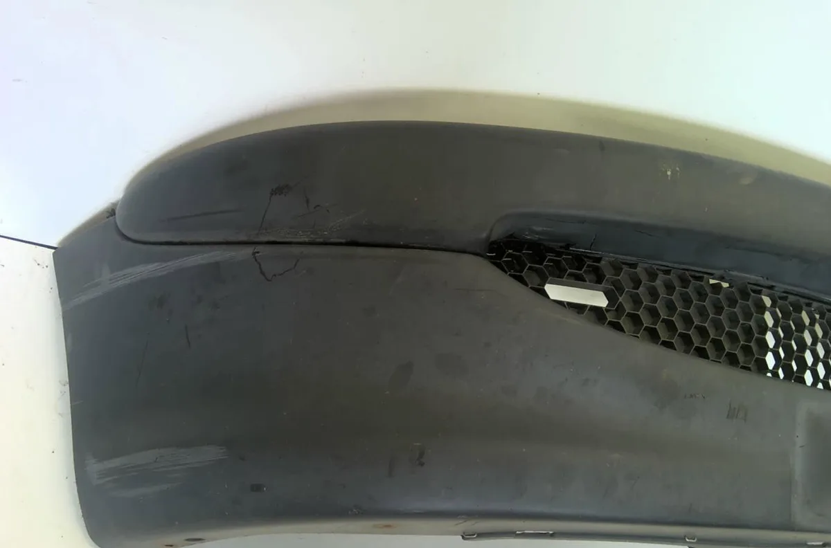 Pare-choc avant Peugeot 206 3-5 portes (2A-C) 1.4 hdi eco 70 (2001-2009) 5 portes occasion