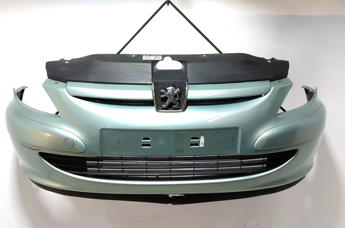 Pare-choc avant PEUGEOT 307 occasion