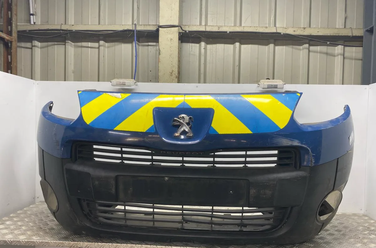 Pare-choc avant PEUGEOT PARTNER 2 PHASE 3 occasion