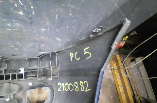 Pare-choc avant Renault CLIO II (BB_, CB_) 1.2 16v (bb05, bb0w, bb11, bb27, bb2t, bb2u, bb2v, cb05,... (2001-2016) 3 por