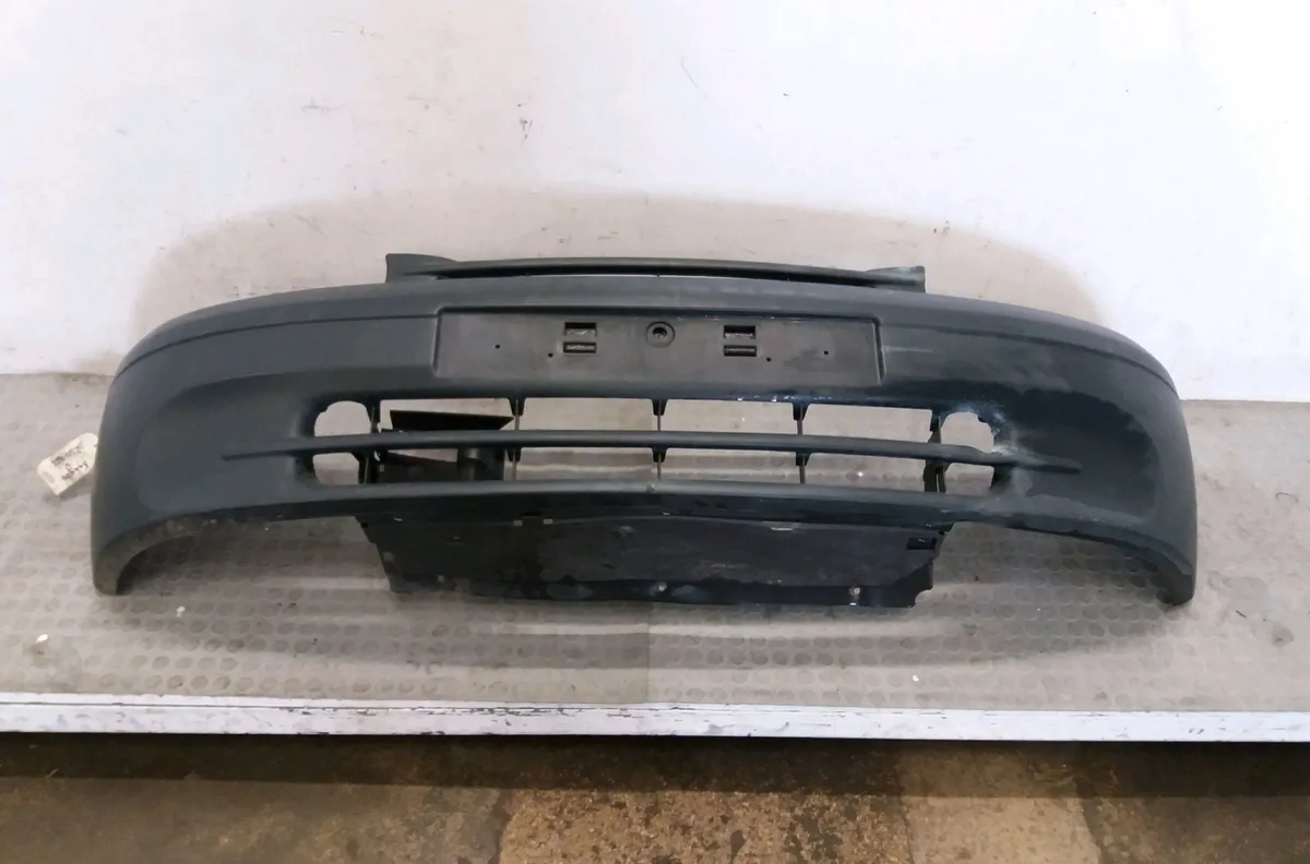 Pare-choc avant Renault KANGOO Express (FC0-1_) 1.9 d (fc0j) (1999-2003) occasion