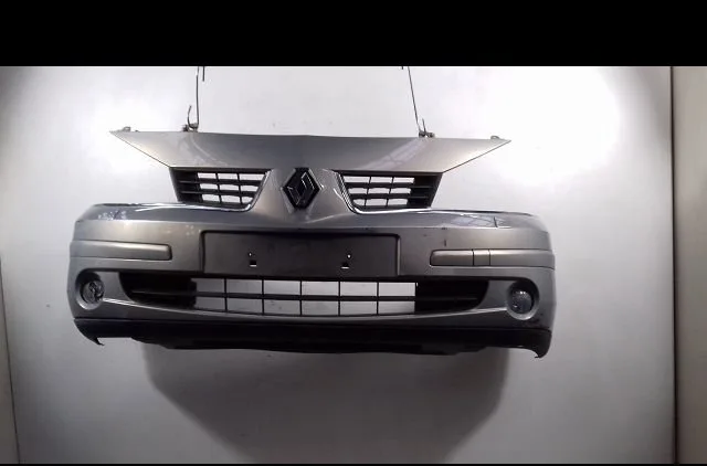 Pare-choc avant Renault LAGUNA II (BG0-1_) 2.2 dci (2005-2007) occasion