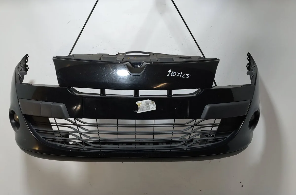 Pare-choc avant RENAULT MEGANE III occasion